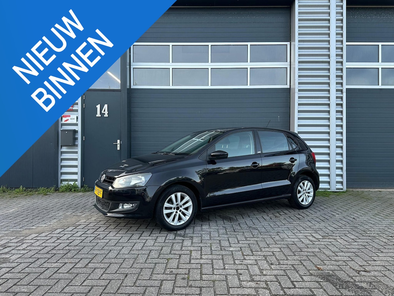 Volkswagen Polo - 1.2-12V Trendline NIEUWE-DISTRIBUTIE-BLUETOOTH-STOELVERW - AutoWereld.nl