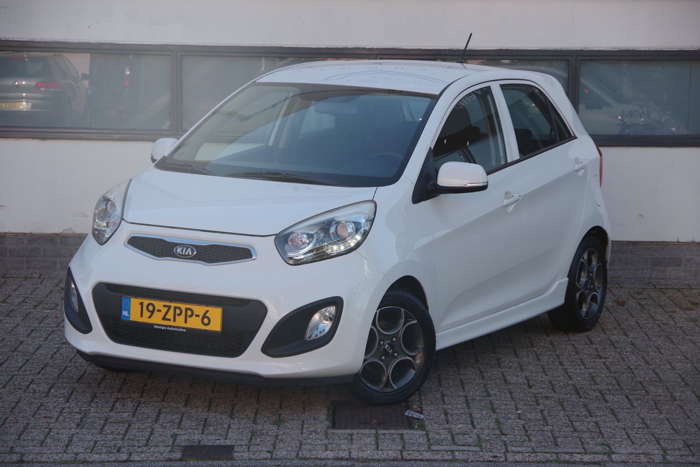 Kia Picanto - 1.0 CVVT Design Edition 1.0 CVVT Design Edition - AutoWereld.nl