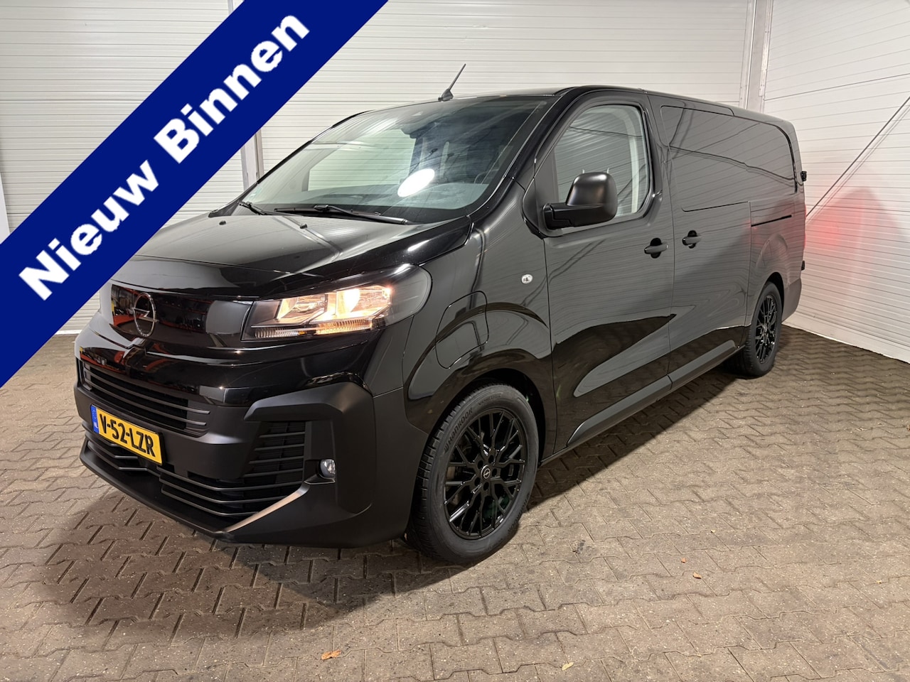 Opel Vivaro Electric - L3 75 kWh DC | Navi | Cruise control | Stoel - Stuurverwarming VVB535 Prijs zoals getoond - AutoWereld.nl