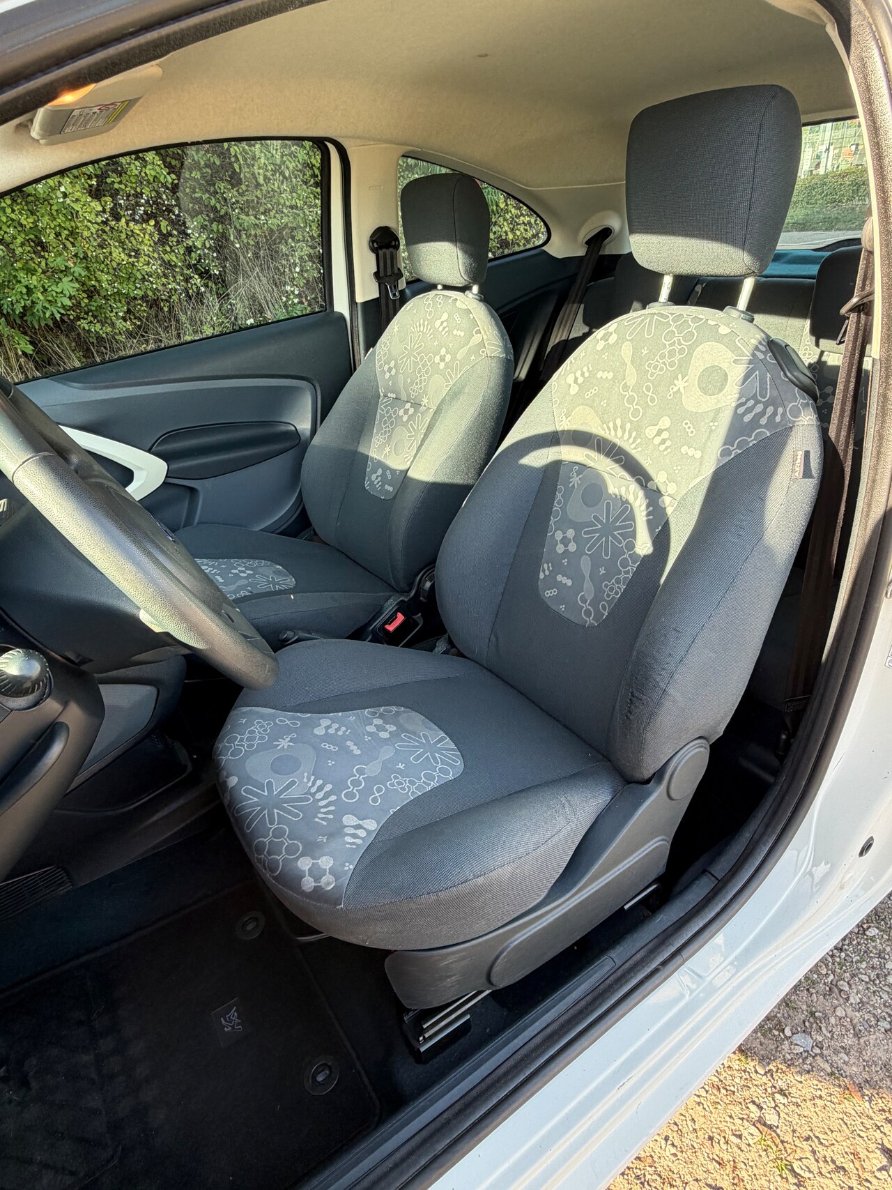 Ford Ka - 1.2 Cool&Sound Keurige auto