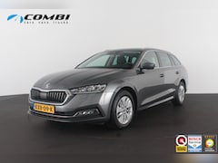 Skoda Octavia Combi - 1.0 TSI Business Edition > Trekhaak/Camera/Stoelverwarming/Graphite Grey Metallic