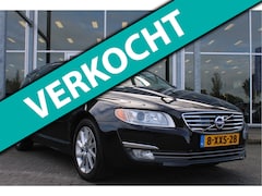 Volvo V70 - T4 180PK Automaat Summum | Afn. Trekhaak | Schuif/kanteldak | BLIS | El. Voorstoelen | Ada