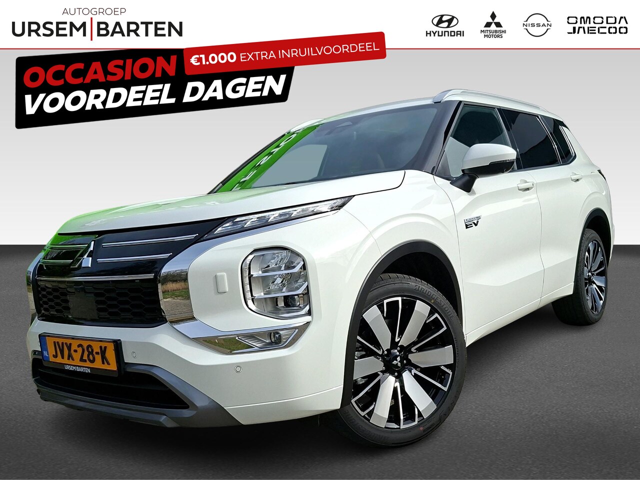 Mitsubishi Outlander - 2.4 PHEV Instyle+ 2.4 PHEV Instyle+ - AutoWereld.nl