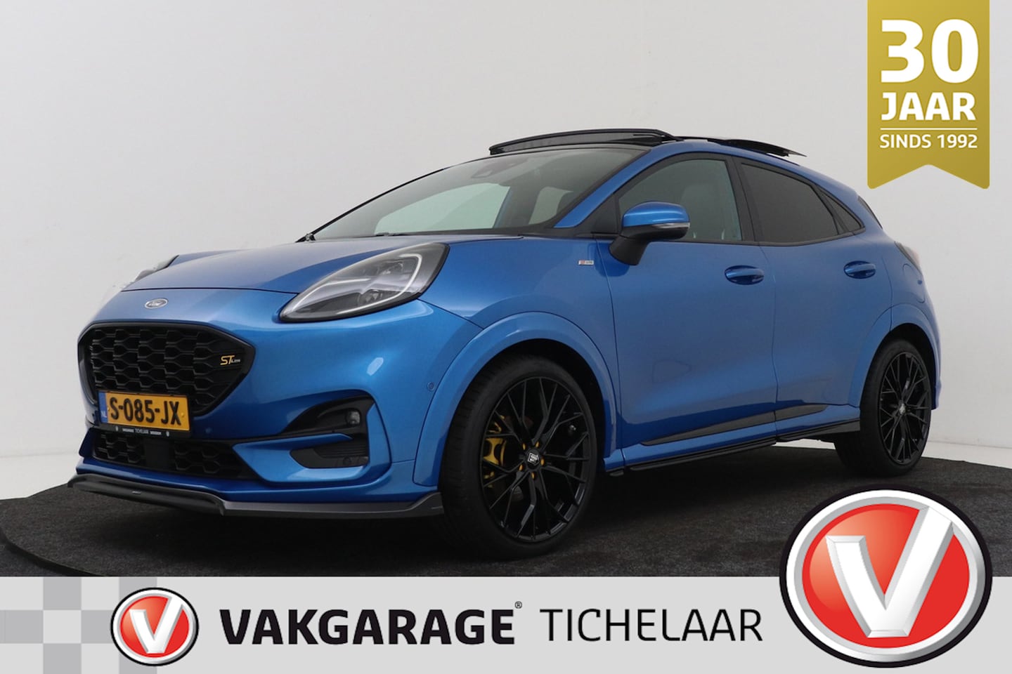 Ford Puma - 1.0 EcoBoost Hybrid ST-Line X First | Maxton Design | Trekhaak | Panoramadak | CarPlay | W - AutoWereld.nl