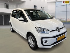 Volkswagen Up! - 1.0 BMT high up / NL AUTO / CAMERA / CRUISE