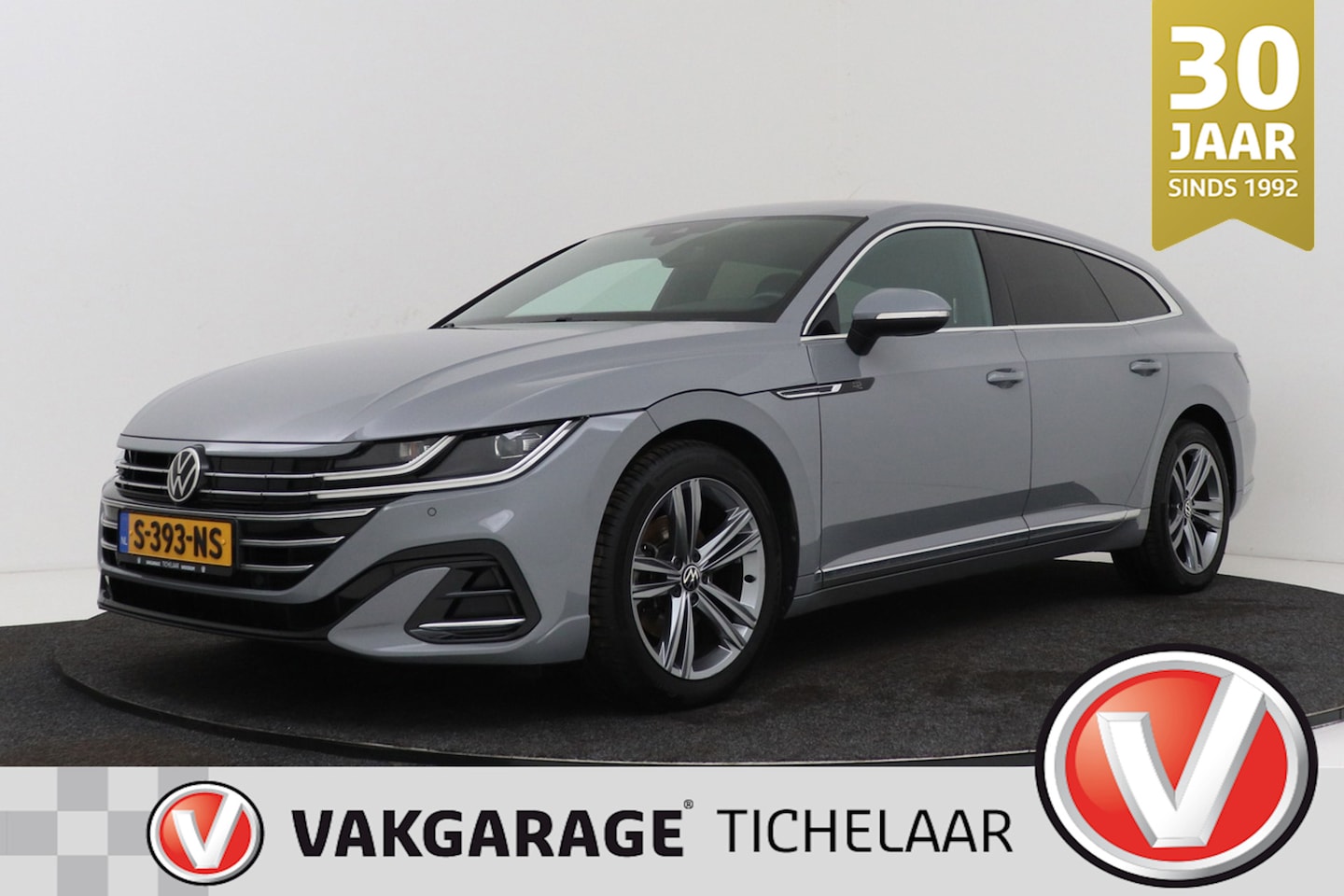 Volkswagen Arteon Shooting Brake - 1.4 TSI eHybrid Elegance Business+ R-Line | Uitklap Trekhaak | Stoelverwarming V+A | Virtu - AutoWereld.nl
