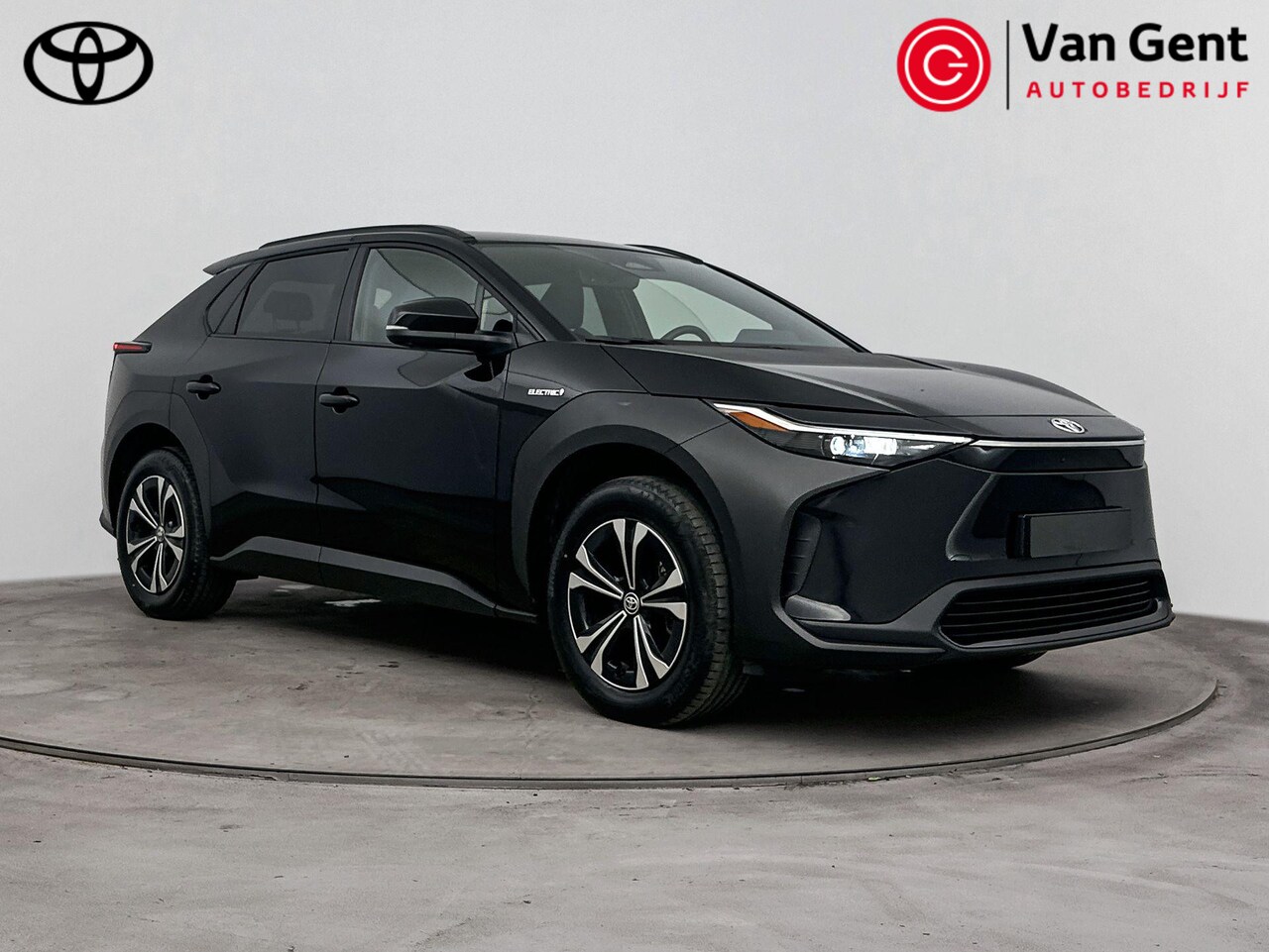 Toyota bZ4X - Dynamic 71 kWh 3-fase | 16% bijtelling | Warmtepomp | Dodehoek detectie | Apple Carplay / - AutoWereld.nl