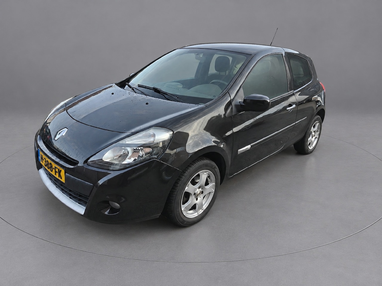 Renault Clio - 1.2 Collection 1.2 Collection, Airco, CV, LM, Lage kms, NAP - AutoWereld.nl
