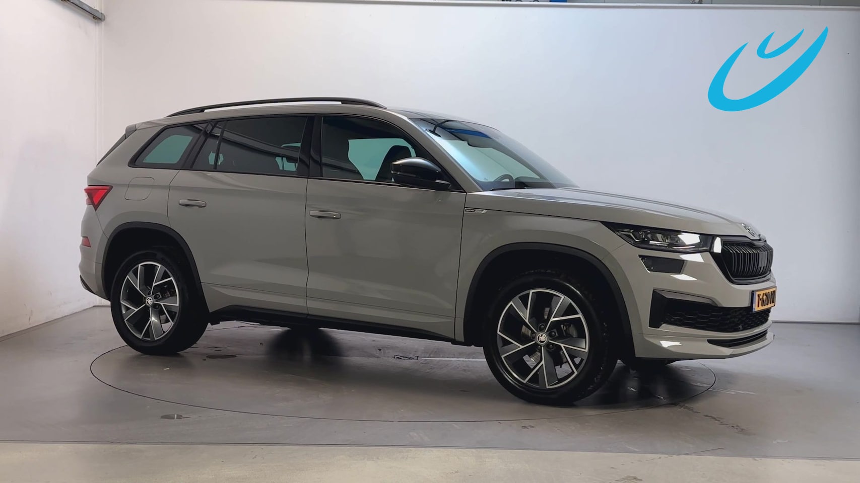 Skoda Kodiaq - 1.5 TSI 150pk DSG Sportline Business Adaptive Cruise Camera Sfeerverlichting Virtual Cockp - AutoWereld.nl
