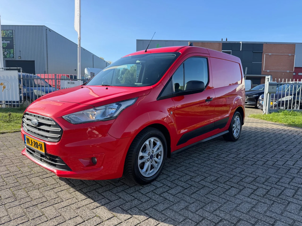 Ford Transit Connect - 1.5 EcoBlue L1 Trend Navi, Camera, Voorruitverwarming, PDC - AutoWereld.nl
