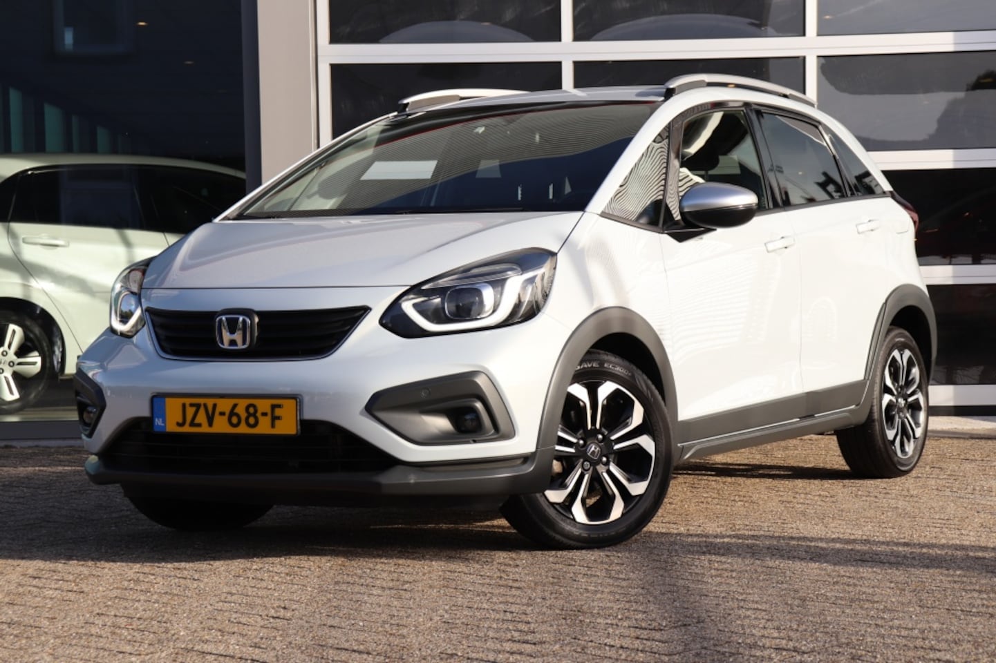 Honda Jazz - 1.5 i-MMD 109pk Hybrid CVT Crosstar - AutoWereld.nl
