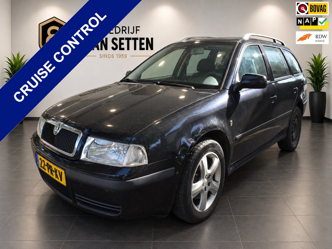 Skoda Octavia Combi - 1.8 Turbo Celebrate - AutoWereld.nl