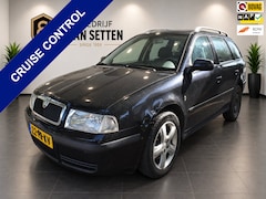 Skoda Octavia Combi - 1.8 Turbo Celebrate