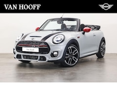 MINI Cabrio - Cooper S JCW Automaat / Comfort Access / Head-Up / JCW Sportstoelen / LED / Parking Assist