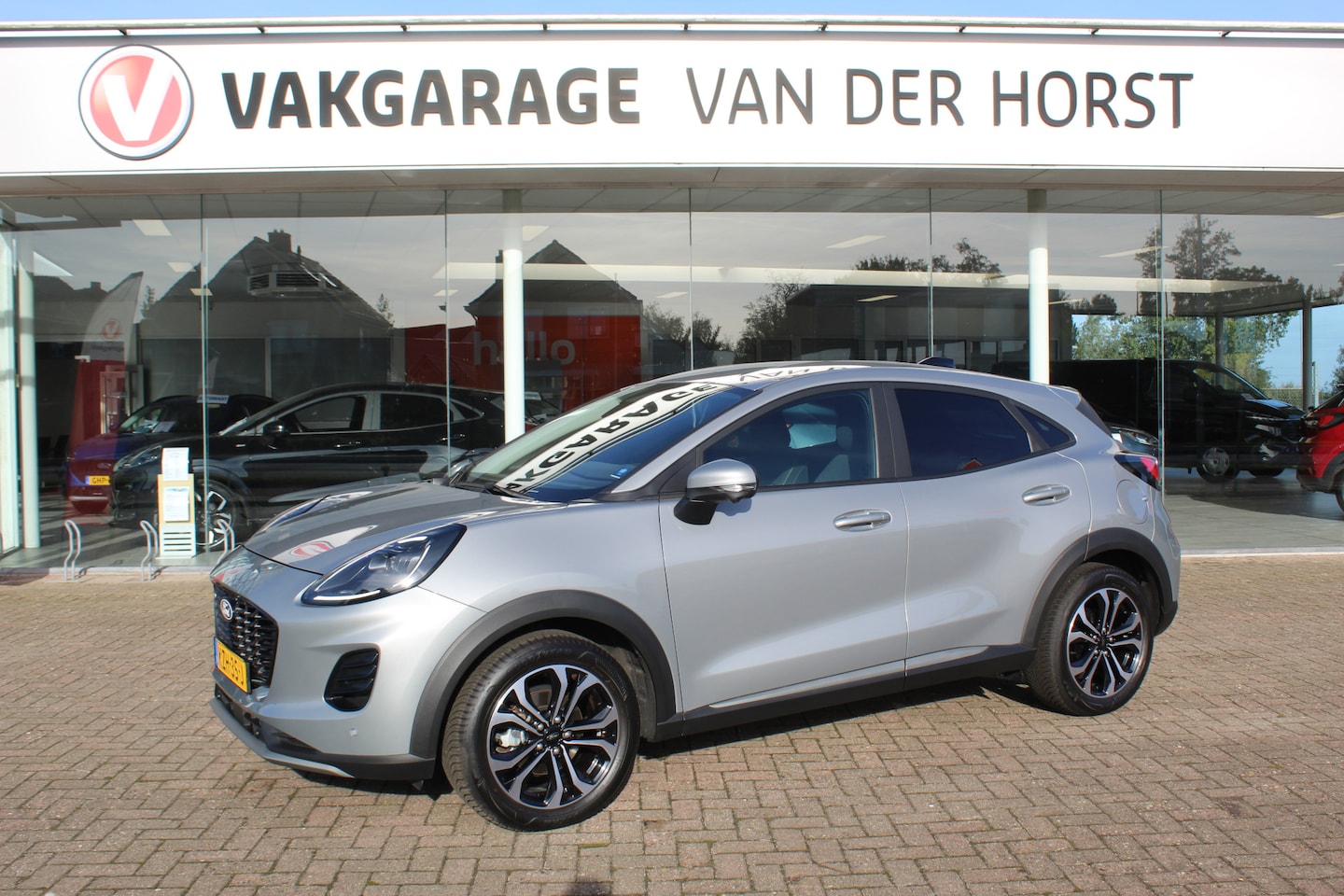Ford Puma - 1.0-125pk EcoBoost Mild-Hybrid Titanium. Z.g.a.n., slechts 3.700km ! Fabrieksgarantie t/m - AutoWereld.nl