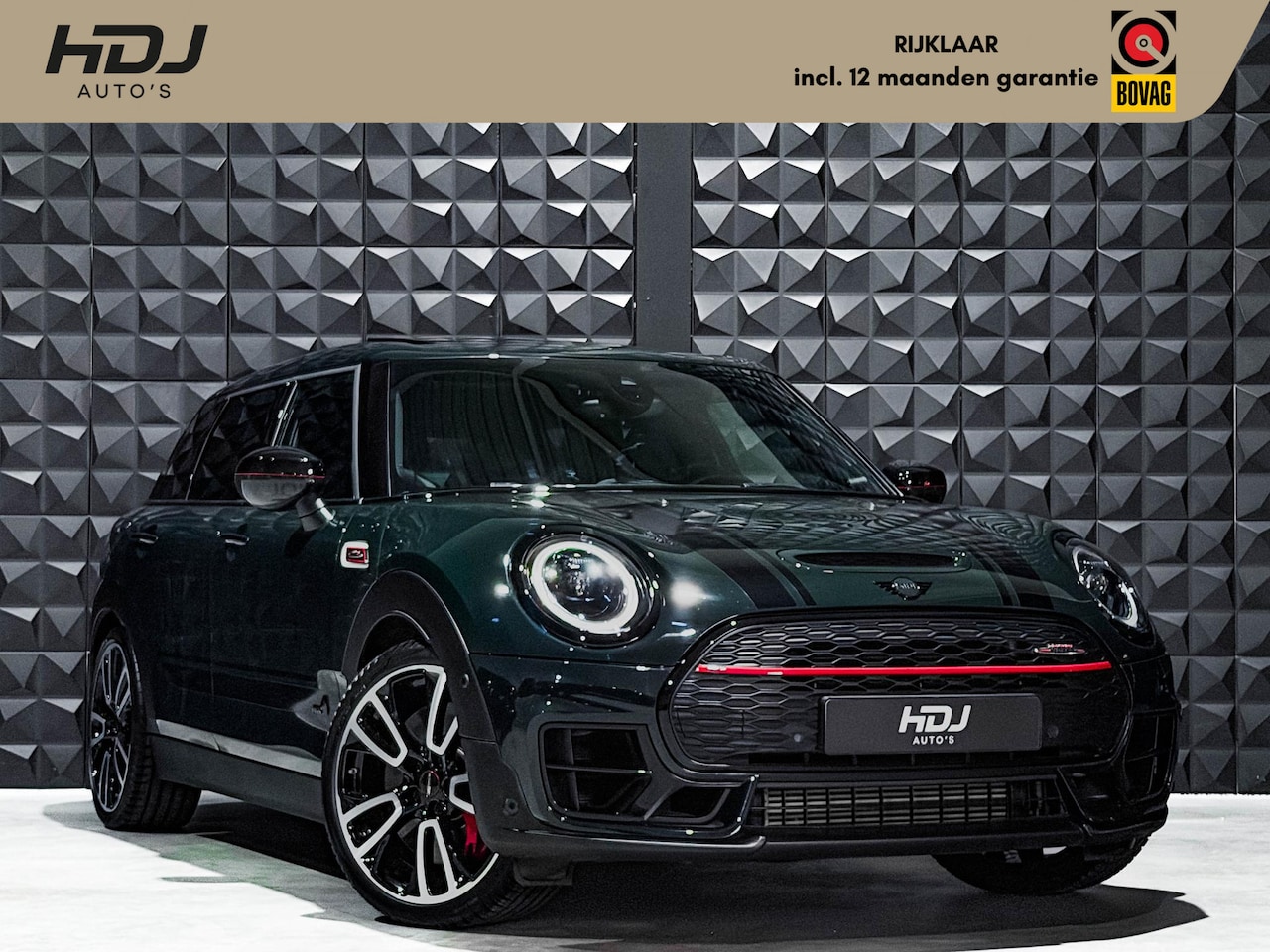MINI Clubman - 2.0 JCW ALL4 John Cooper Works | Pano | 19"| HUD | H/K | JCW Stoelen | Rebel Green | Camer - AutoWereld.nl