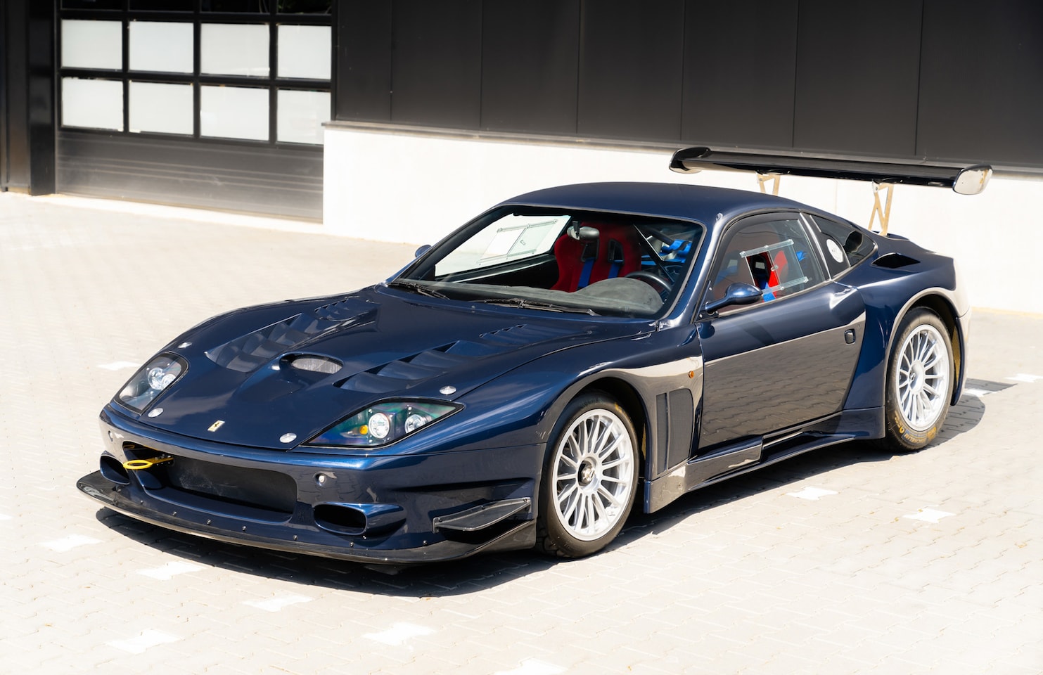 Ferrari 575M - GTC Stradale | 1 0f 2 - AutoWereld.nl