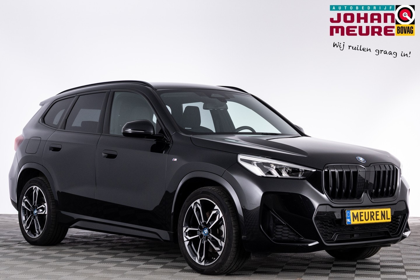 BMW X1 - xDrive25e M-Sport | harman/kardon | Half LEDER *SPH 95.2%* - AutoWereld.nl