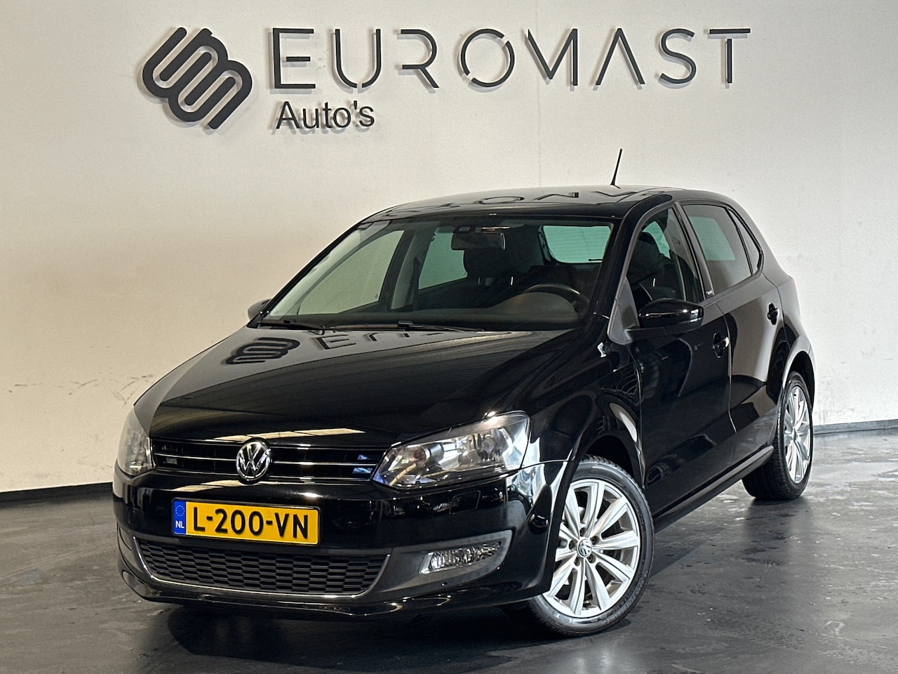 Volkswagen Polo - 1.4-16V Highline Panoramadak Climate Nieuw apk LMV Nieuw Staat - AutoWereld.nl