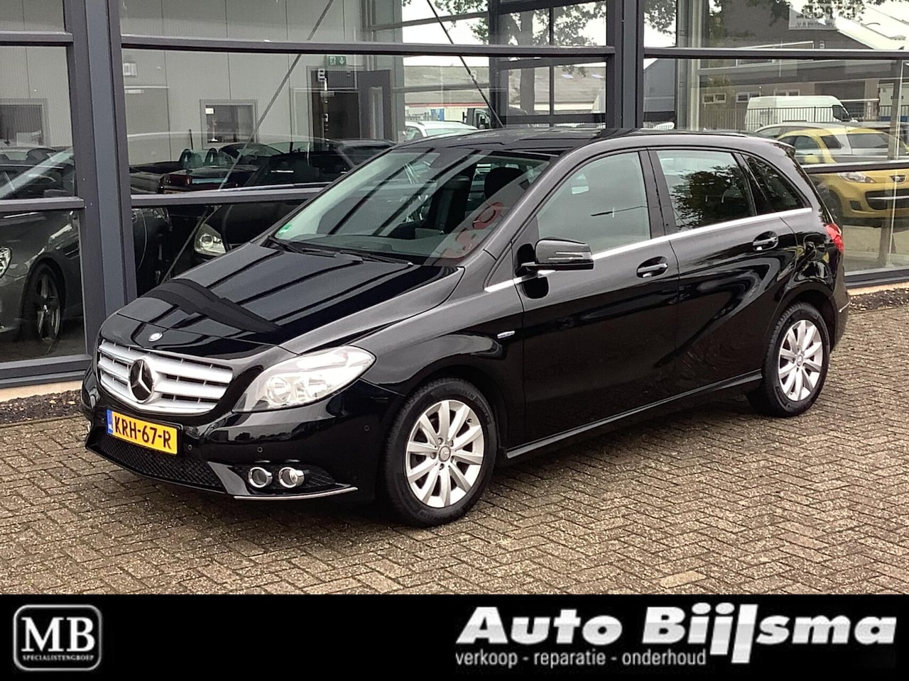 Mercedes-Benz B-klasse - 180 automaat, cruise, parkeersensoren, airco - AutoWereld.nl
