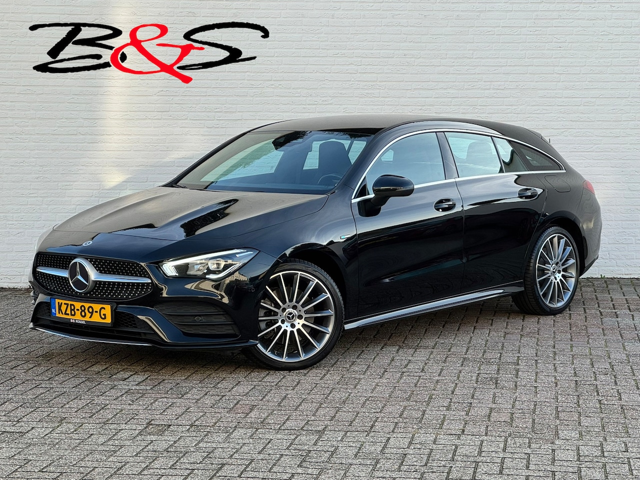 Mercedes-Benz CLA-klasse Shooting Brake - 250 e Advantage SOH 97% AMG-Line Camera Cruise Leder/Alcantara Stoelverw. Sfeerverl - AutoWereld.nl