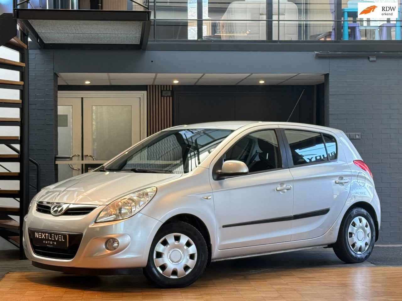 Hyundai i20 - 1.4i DynamicVersion 1.4i DynamicVersion - AutoWereld.nl