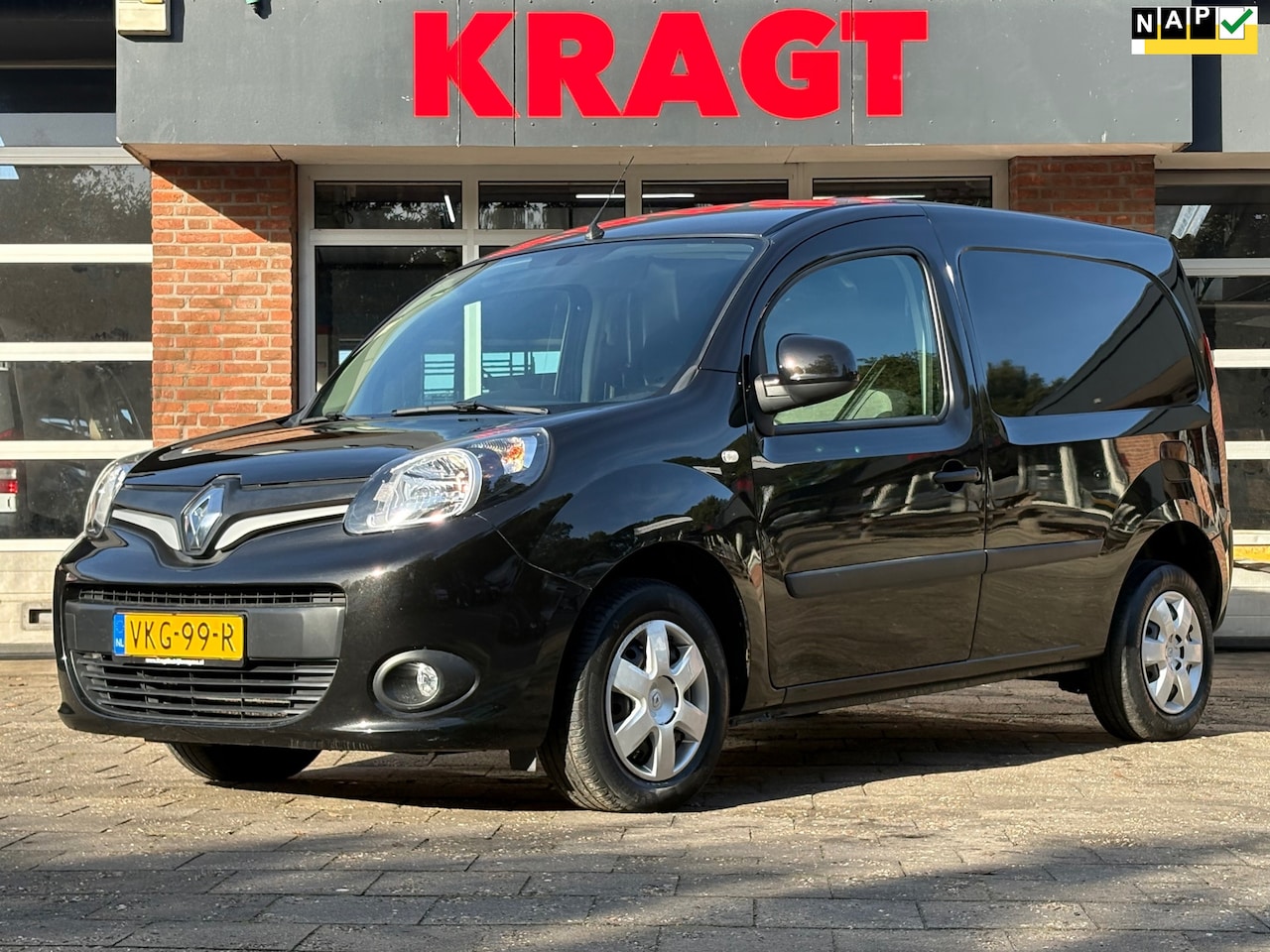 Renault Kangoo - 1.5 Blue dCi 95PK Work Edition|NAP|airco|bluetooth|parkeersensoren achter|elektrisch pakke - AutoWereld.nl