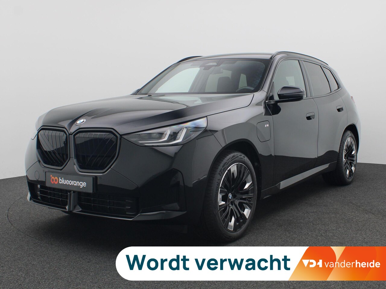 BMW X3 - 30e xDrive 299PK Aut. M-Sport, Panoramadak, Trekhaak, 20" LM Velgen, Keyless, Head-Up Disp - AutoWereld.nl