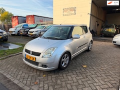 Suzuki Swift - 1.5 Exclusive