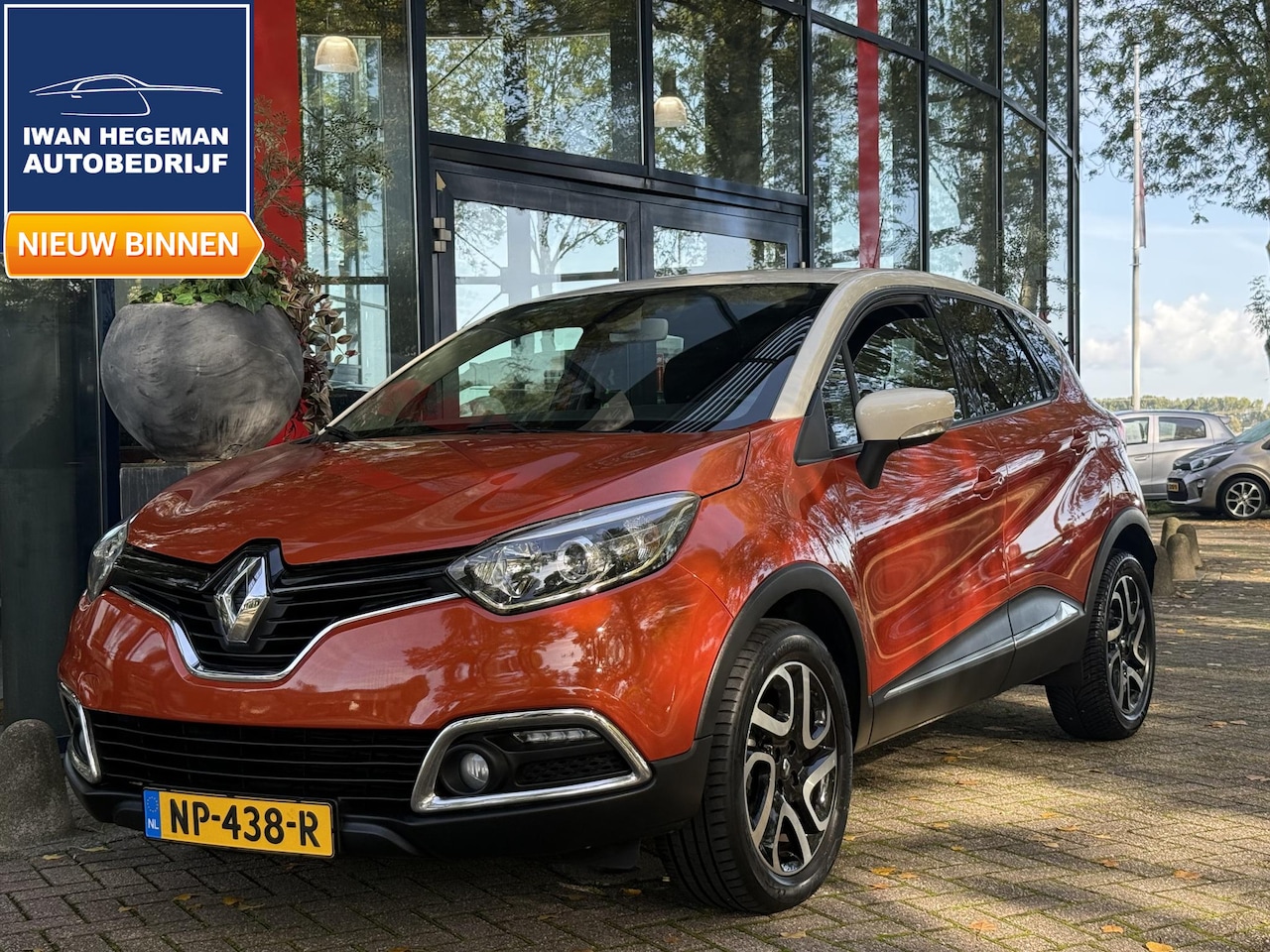 Renault Captur - 1.2 TCe Dynamique | Climate control | Trekhaak | Navigatie | PDC + Camera | LM Velgen | - AutoWereld.nl