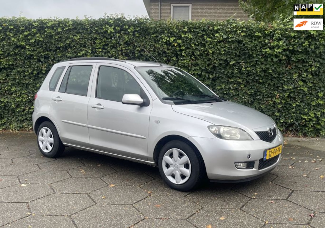 Mazda 2 - 1.4i Exclusive Nieuwe APK Inruil is mogelijk - AutoWereld.nl