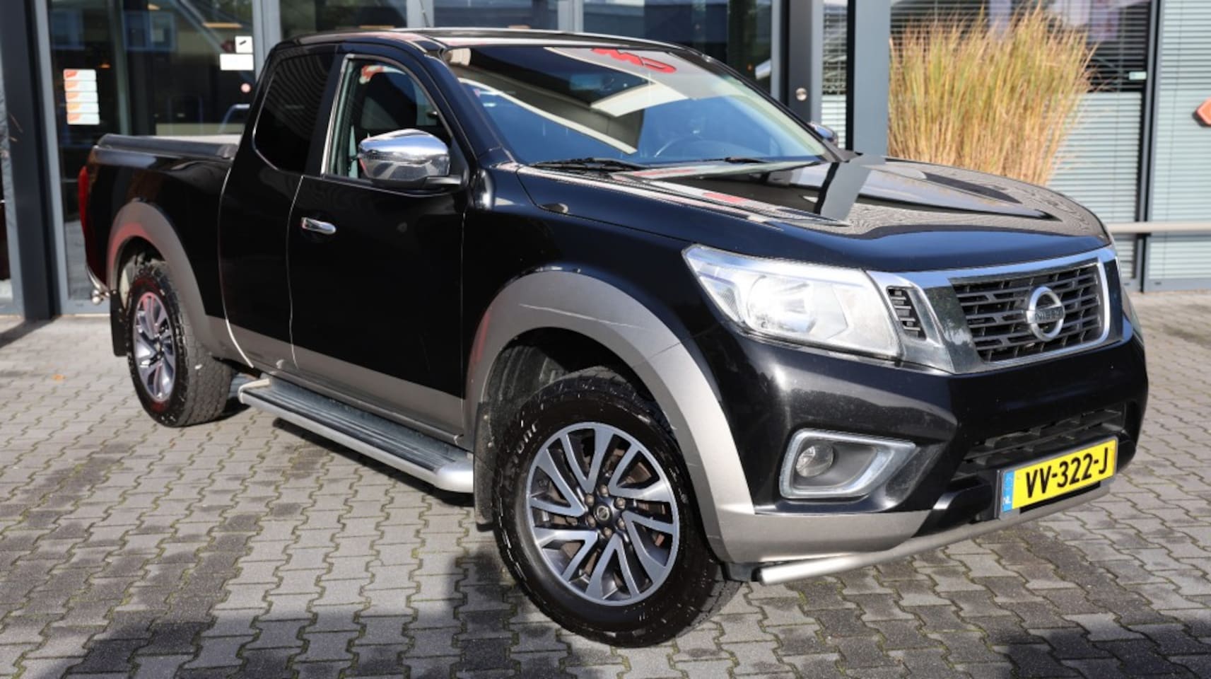 Nissan Navara - 2.3 DCI N-CONECTA 4WD VAN - AutoWereld.nl