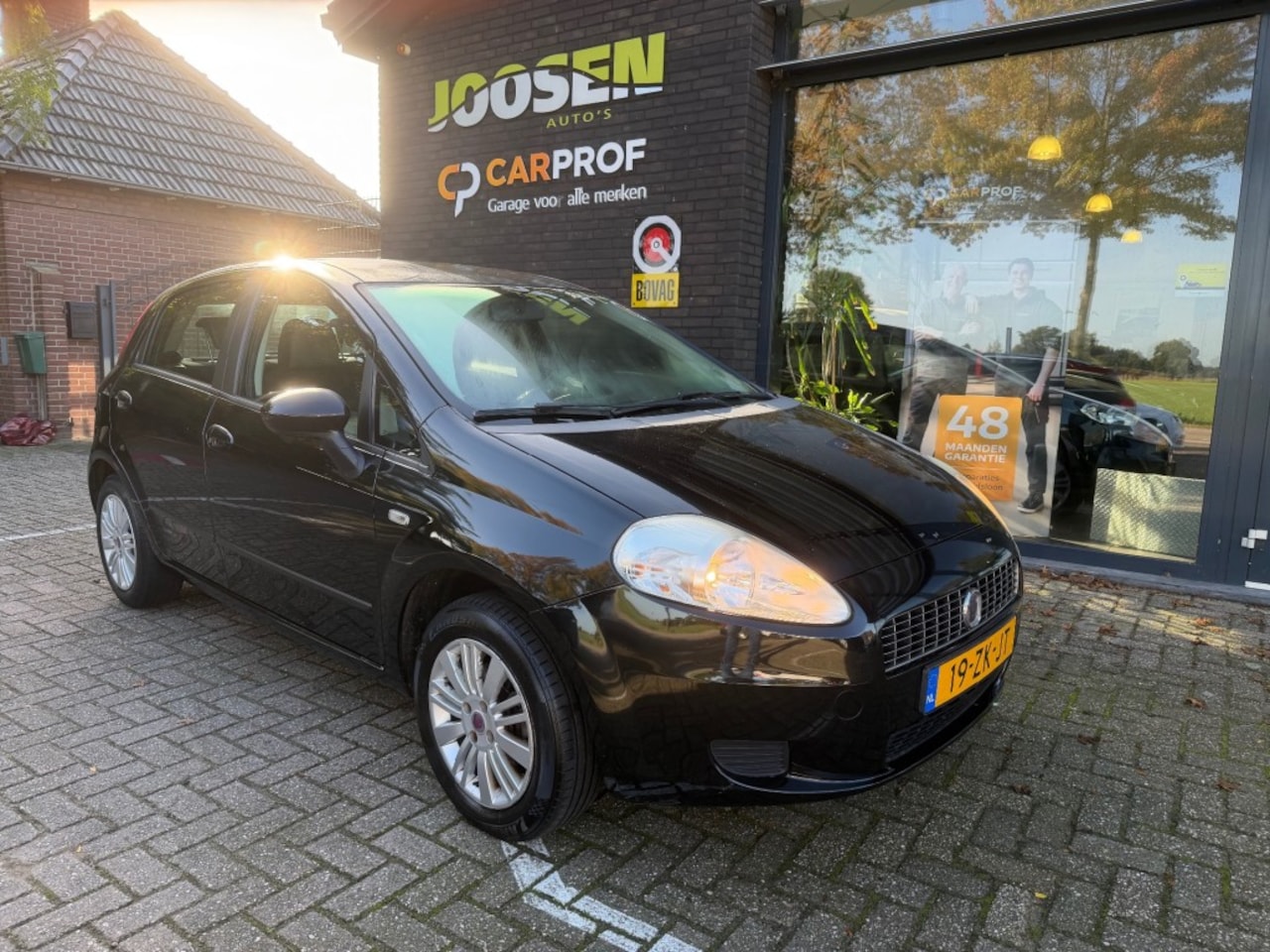 Fiat Grande Punto - 1.4 Edizione Lusso 1.4 EDIZIONE LUSSO - AutoWereld.nl