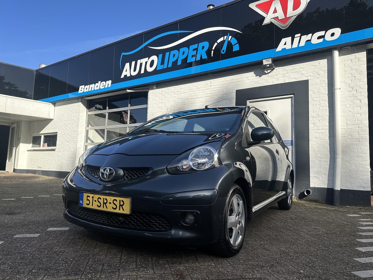 Toyota Aygo - 1.0-12V Sport /Airco/Lm velgen/All season banden/Dakspoiler - AutoWereld.nl
