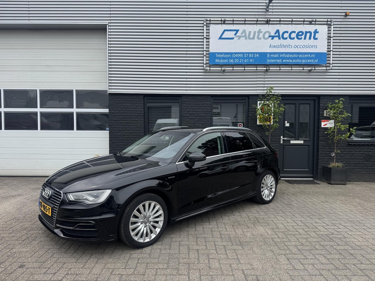 Audi A3 Sportback - 1.4 e-tron PHEV Attraction Pro Line plus Leder/Navi/239dkm... - AutoWereld.nl