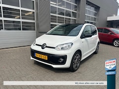 Volkswagen Up! - 1.0 MPI 65PK R-line, camera, carplay, enz
