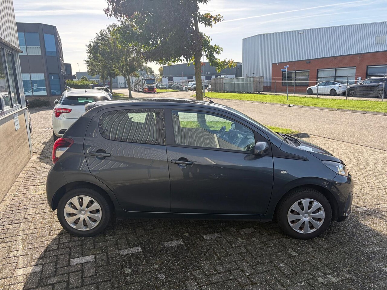 Peugeot 108 - 1.0 e-VTi Access 1.0 e-VTi Access - AutoWereld.nl