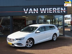 Opel Insignia Sports Tourer - 1.5 Turbo Business Executive 165 PK Automaat Trekhaak Navi Apple PDC NAP