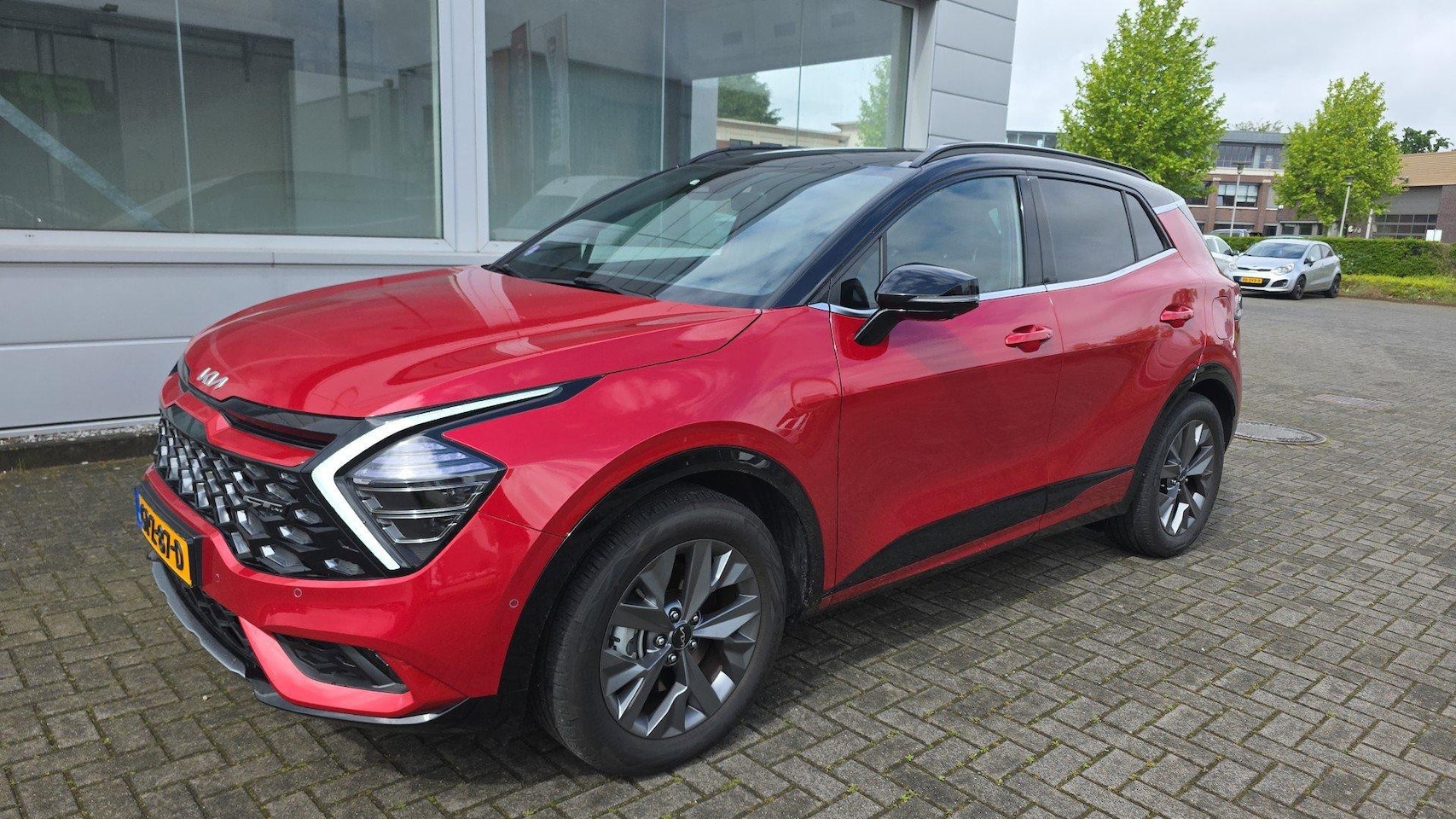 Kia Sportage - 1.6 T-GDi Hybrid GT-PlusLine | Elektrische trekhaak | Dealer onderhouden | Rijklaar | - AutoWereld.nl