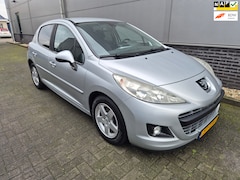 Peugeot 207 - 1.4 VTi - apk 13 oktober 2027 - nap