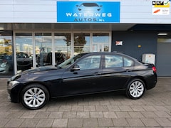 BMW 3-serie - 320i Executive AUTOMAAT|NAVI|CRUISE|ELK.TREKHAAK