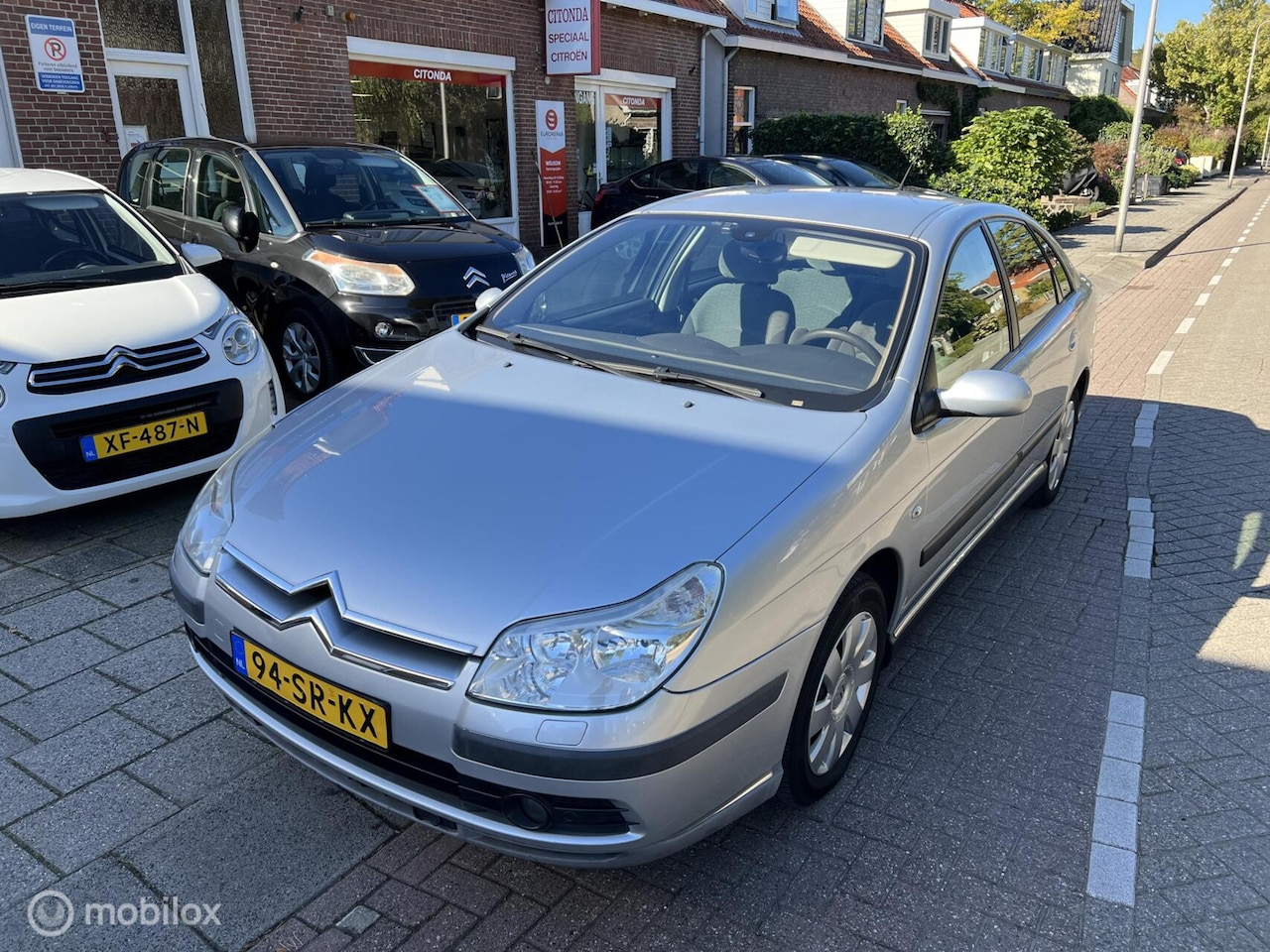 Citroën C5 - 1.8-16V Ligne Prestige 1.8-16V Ligne Prestige - AutoWereld.nl