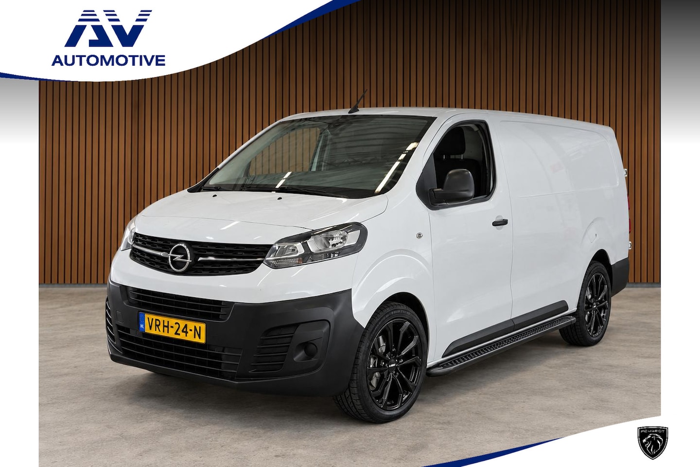 Opel Vivaro - 2.0 CDTI L3H1 Edition | CarPlay | Navigatie | Cruise control | Airco | MF Stuur | DAB | Or - AutoWereld.nl