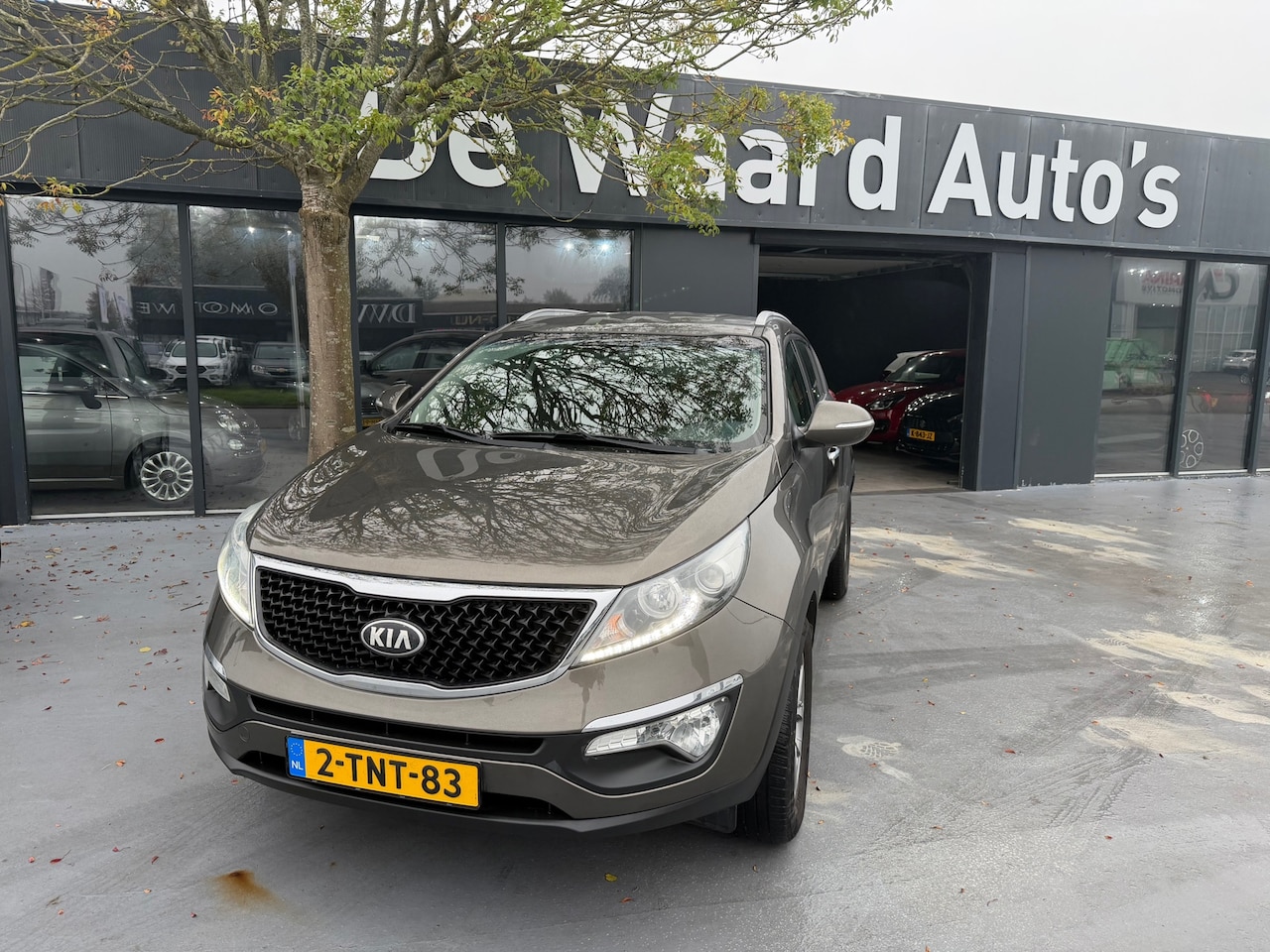 Kia Sportage - 1.6 GDI BusinessLine/ airco/cruise/trekhaak/Camera/NAP/dealer onderhouden/12 maanden garan - AutoWereld.nl
