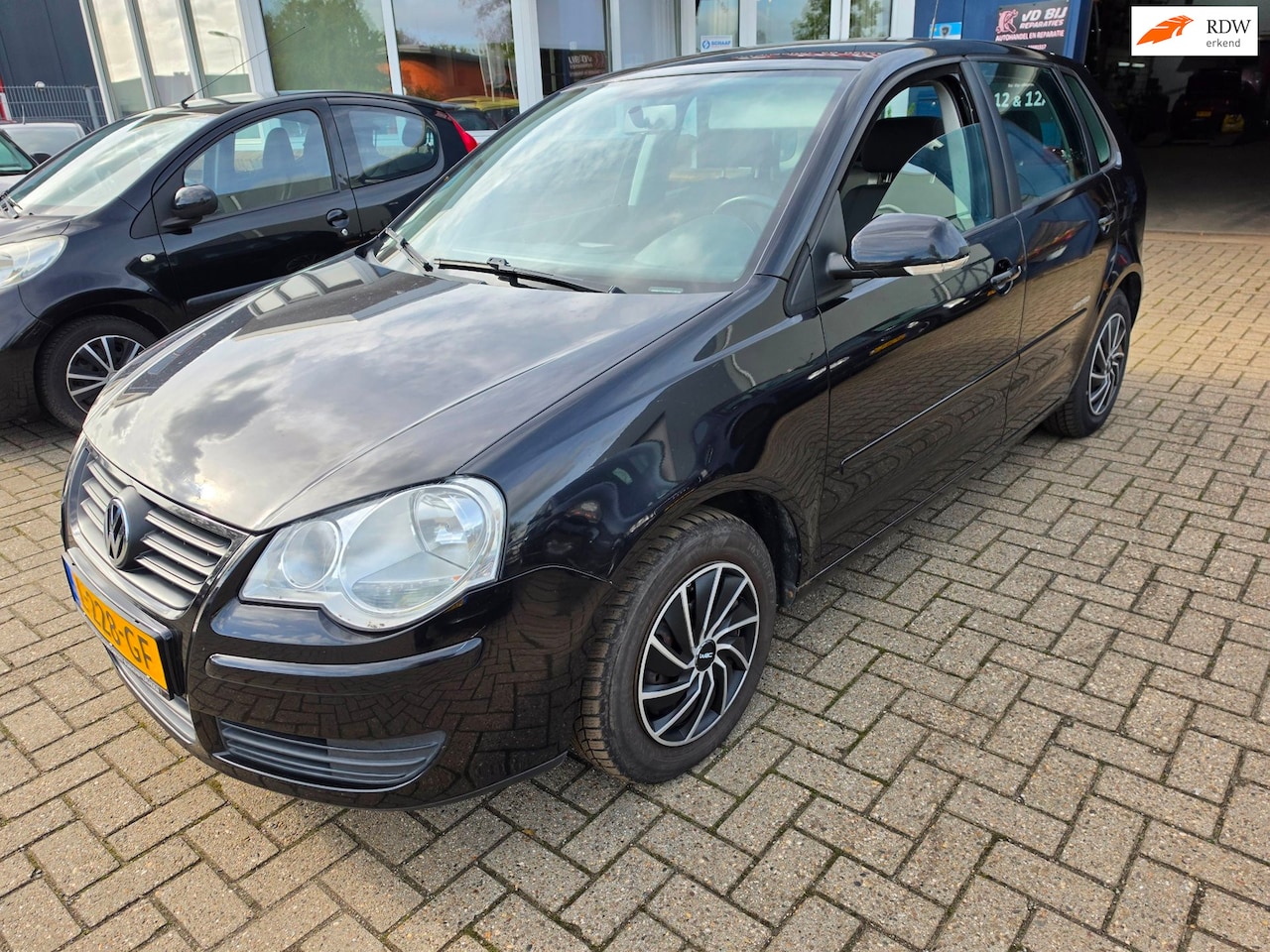 Volkswagen Polo - 1.2-12V Trendline 1.2-12V Trendline - AutoWereld.nl