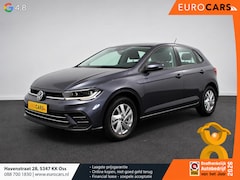 Volkswagen Polo - 1.0 TSI DSG Style Navigatie Climate Control Cruise control adaptive Parkeer sensoren Led D