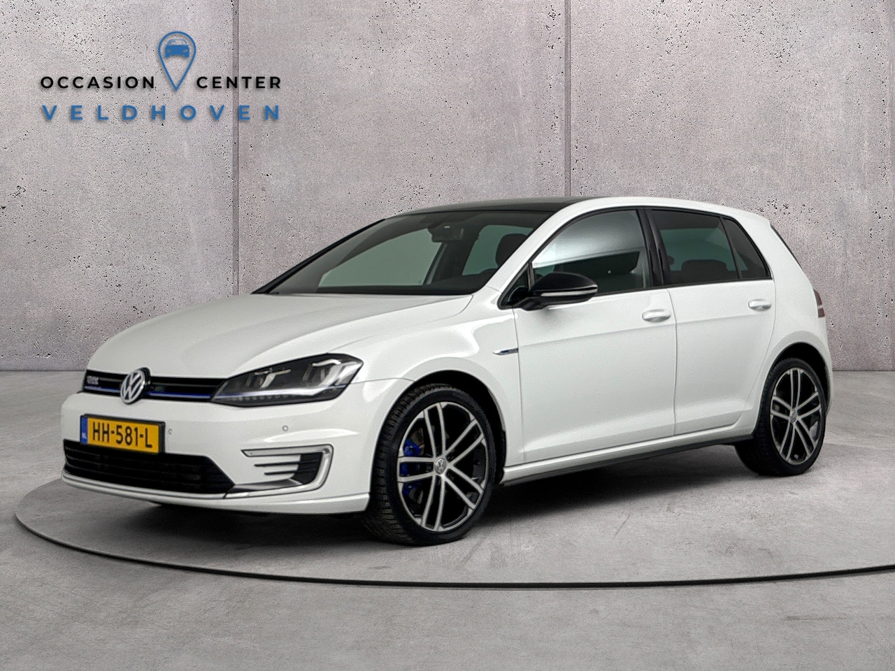 Volkswagen Golf - 1.4 TSI GTE // SCHUIFDAK // TREKHAAK // 18 INCH VELGEN - AutoWereld.nl