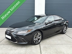 Lexus ES - 300h F Sport Premium