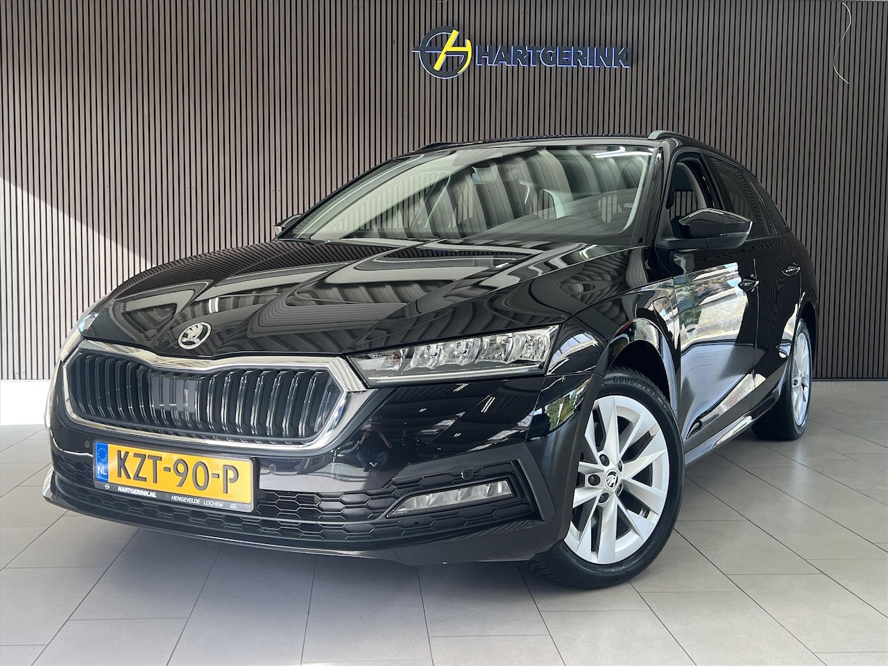 Skoda Octavia Combi - 1.4 TSI iV 245pk PHEV DSG RS Business - AutoWereld.nl