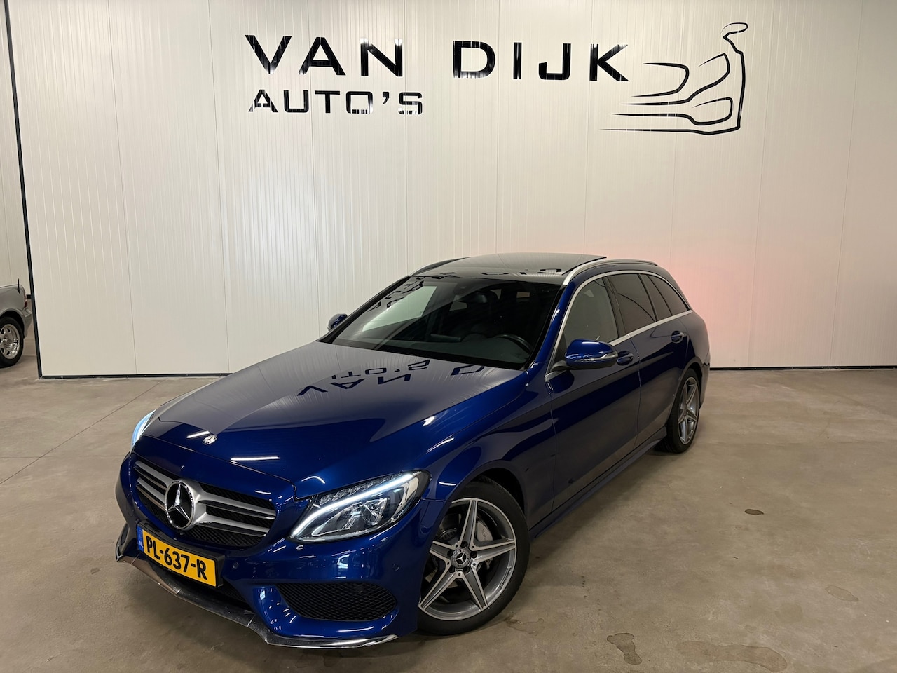 Mercedes-Benz C-klasse Estate - 180 AMG Automaat Panoramadak LED Leder - AutoWereld.nl
